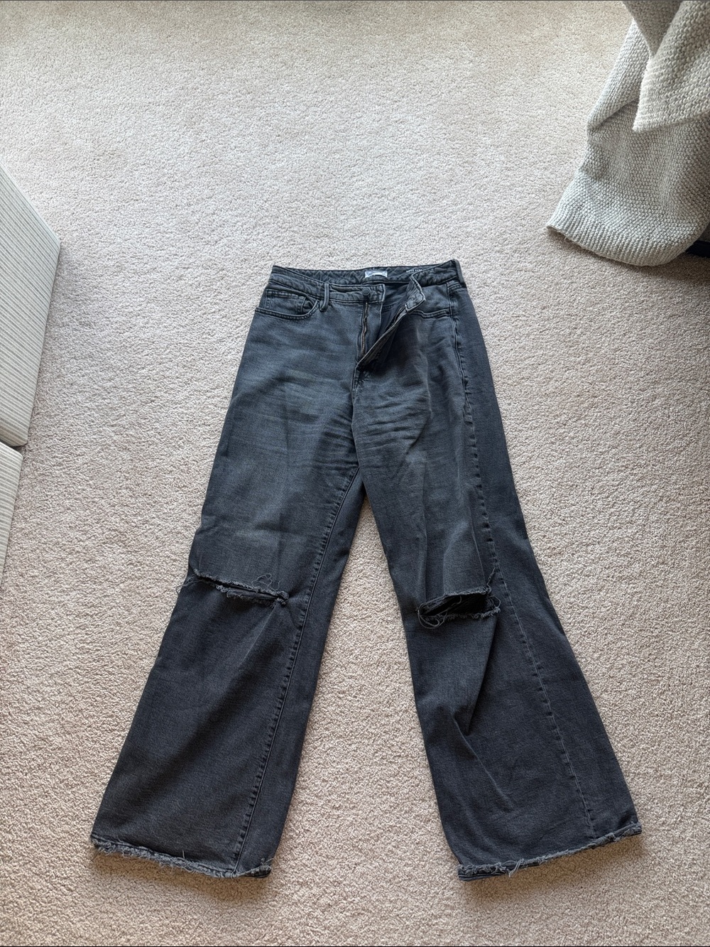 Good American Black Wide-Leg Distressed Jeans